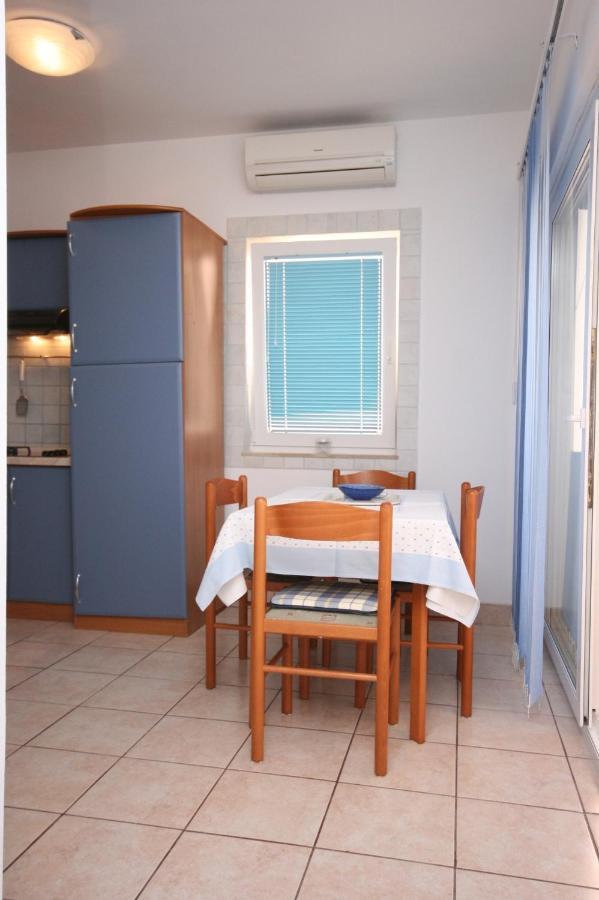 Apartment Stara Novalja 6301B Eksteriør bilde